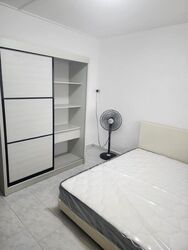Blk 895 TAMPINES GROVE (Tampines), HDB Executive #553521011